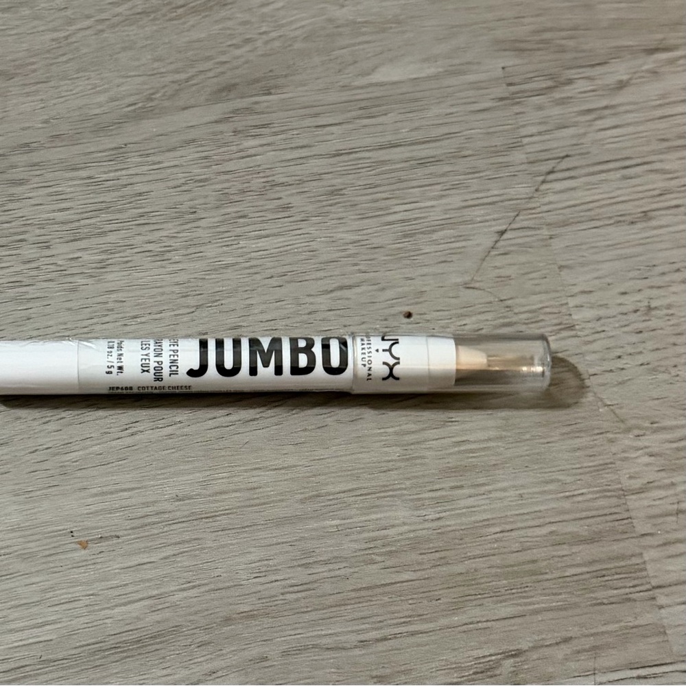 NEW NYX Jumbo Eye Pencil in Crisp White